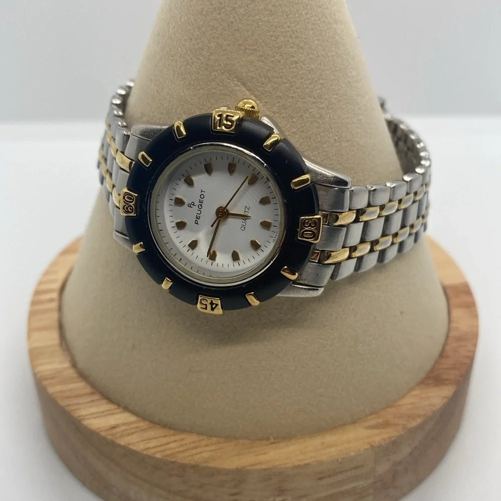 Peugeot Woman’s Watch Gift Set with Interchangeable Bezels